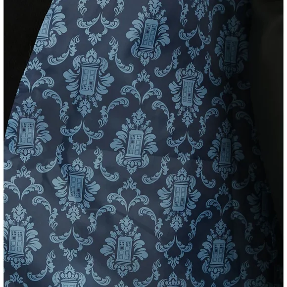 Doctor Who Hot Topic BBC Long Tardis Deep Navy Black Trench Long Coat NWT Medium - Picture 5 of 14